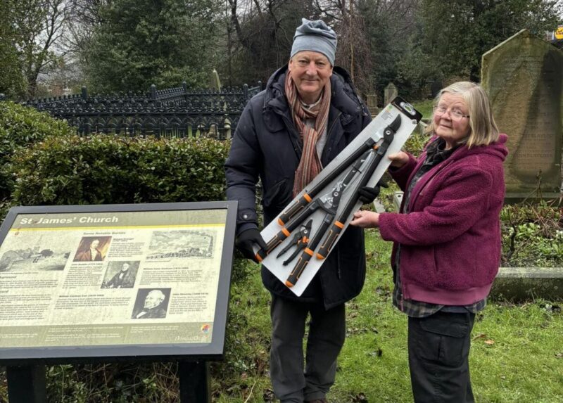 Cllr Rob Higgins donating tools