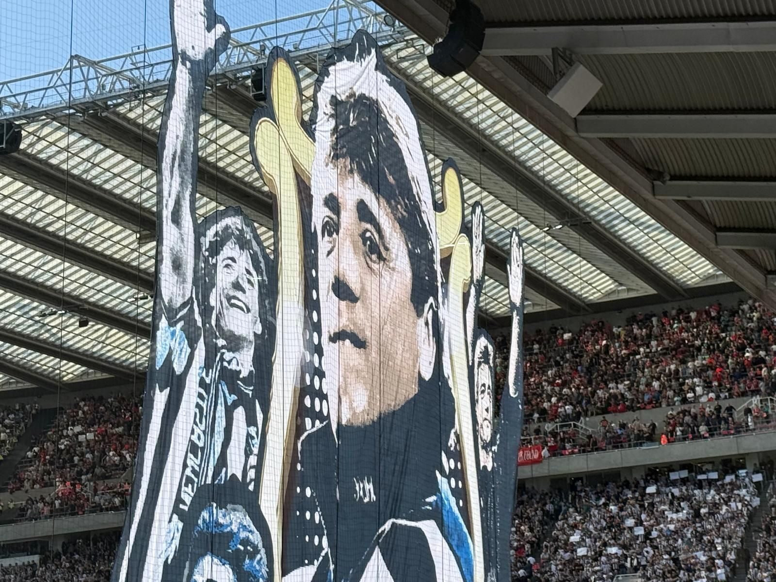 Newcastle Council unanimously backs Labour motion honouring Kevin Keegan